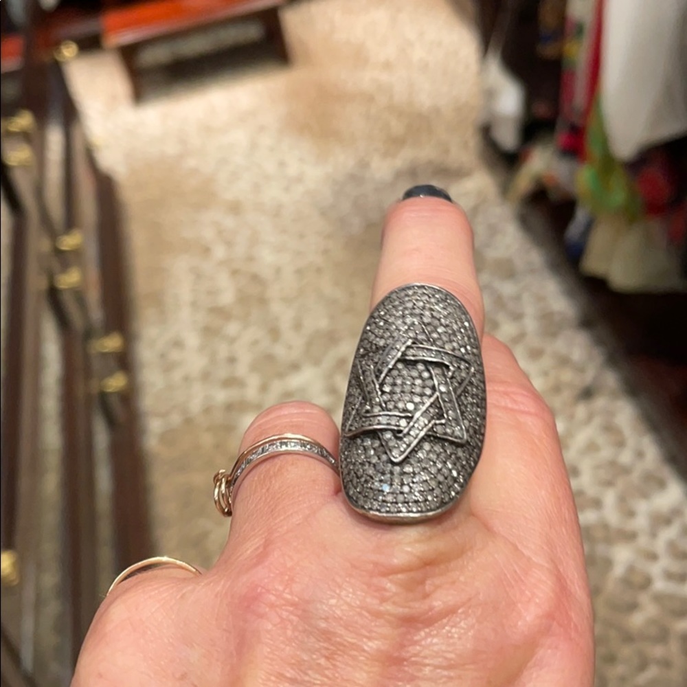 Cocktail ring